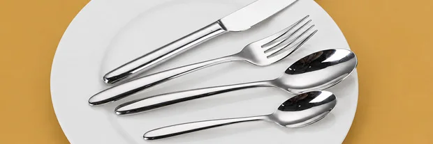 Retail flatware packaging